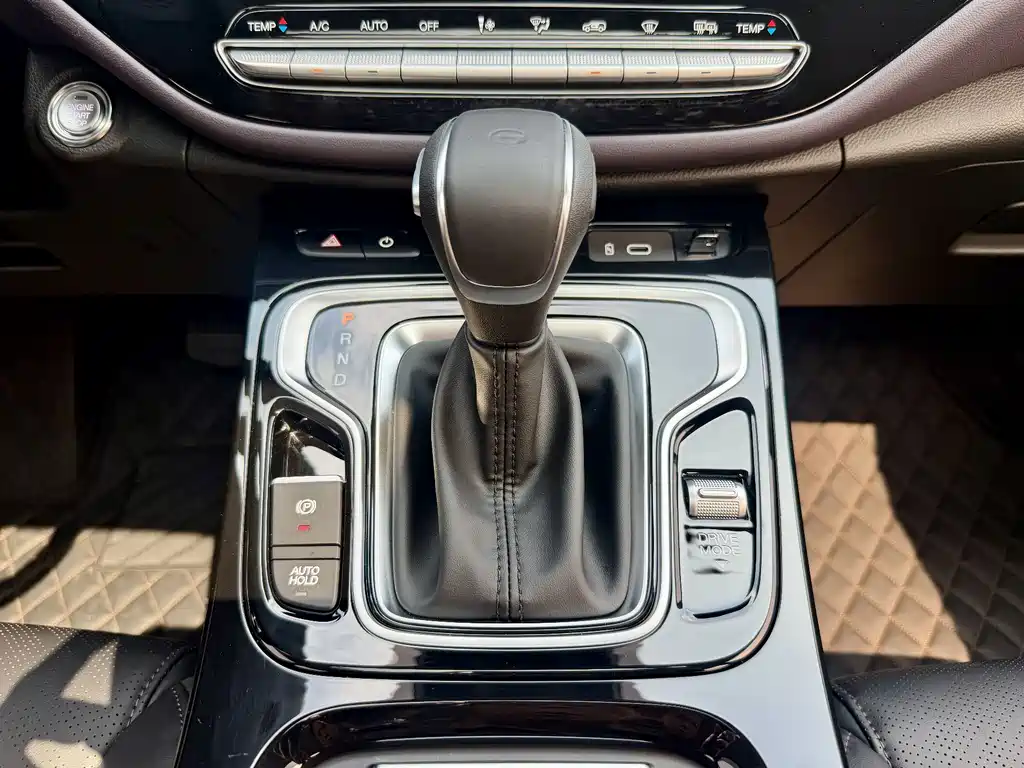 GAC Motor Trumpchi M6 2025 — фото 21