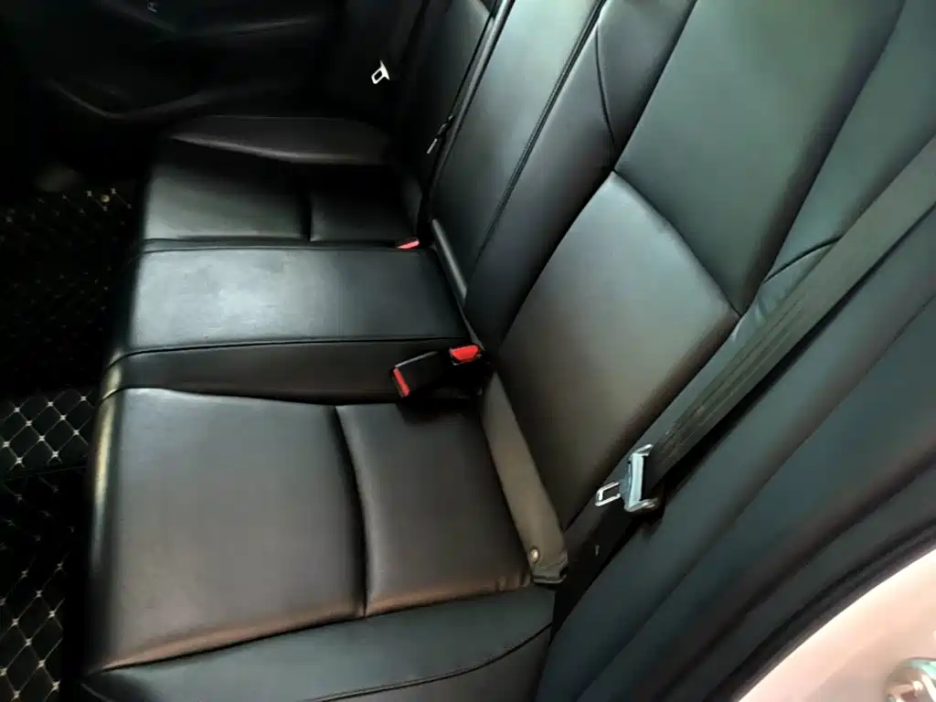 Honda Accord 2020 — фото 17
