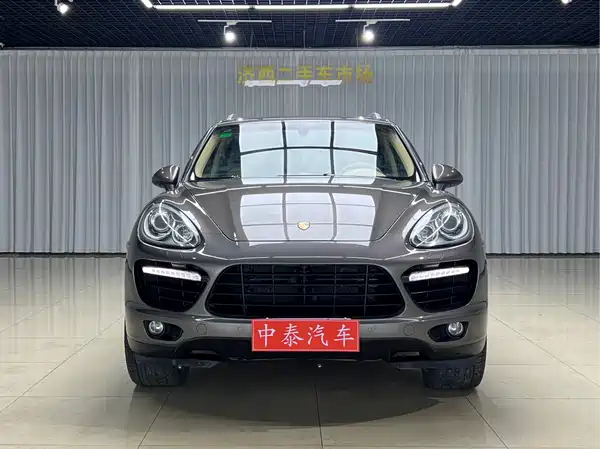 Porsche Cayenne 2014