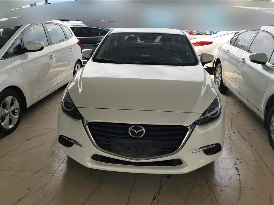 Mazda 3 Axela 2019 — фото 2