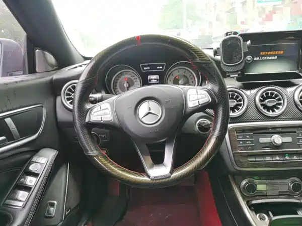 Mercedes-Benz CLA 2016
