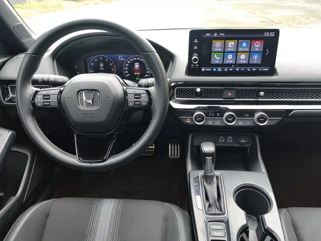 Honda Civic 2025 — фото 15