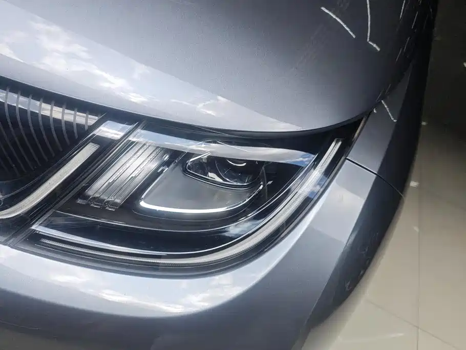 BYD Dolphin 2023