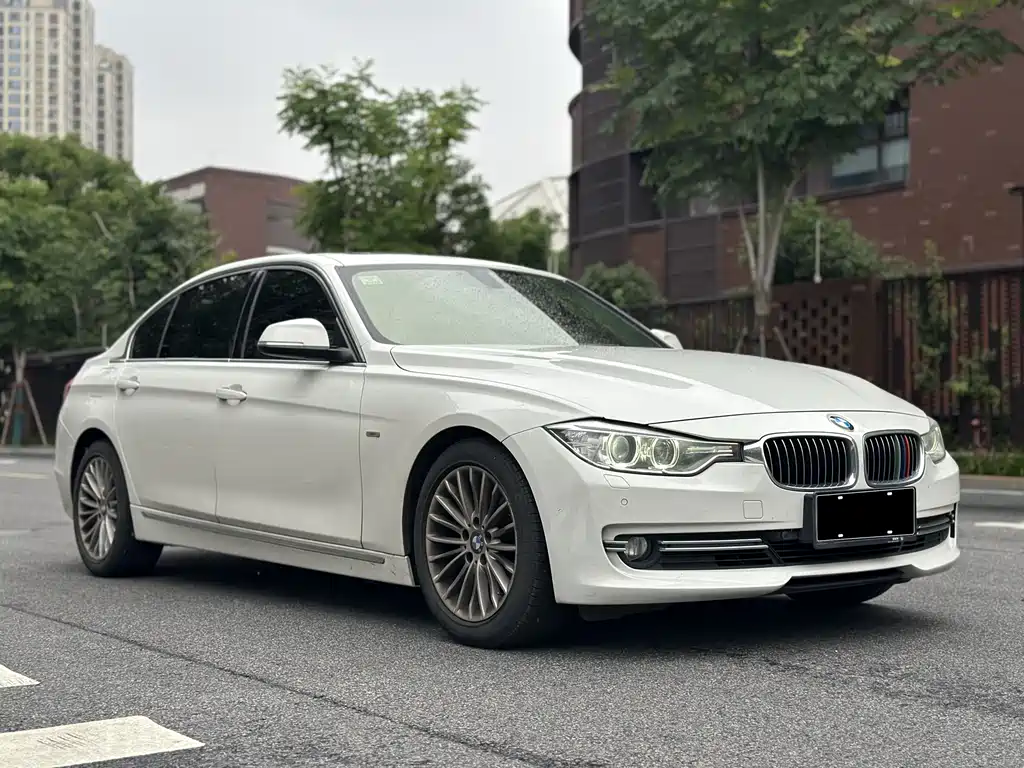 BMW 3 Series 2015