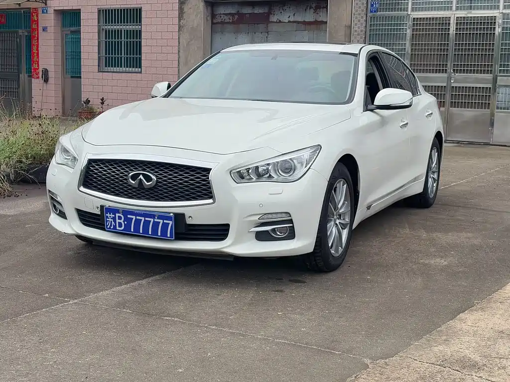 Infiniti Q50 2014 — фото 2