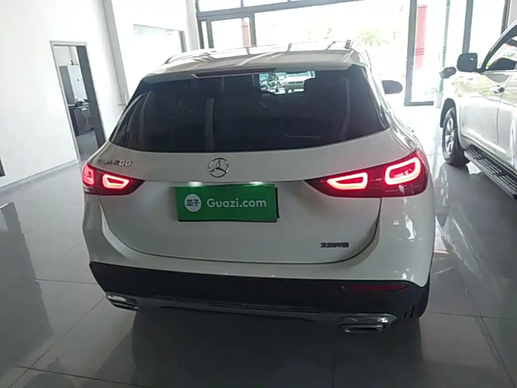 Mercedes-Benz GLA 2022