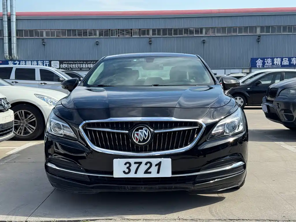 Buick LaCrosse 2016 — фото 2