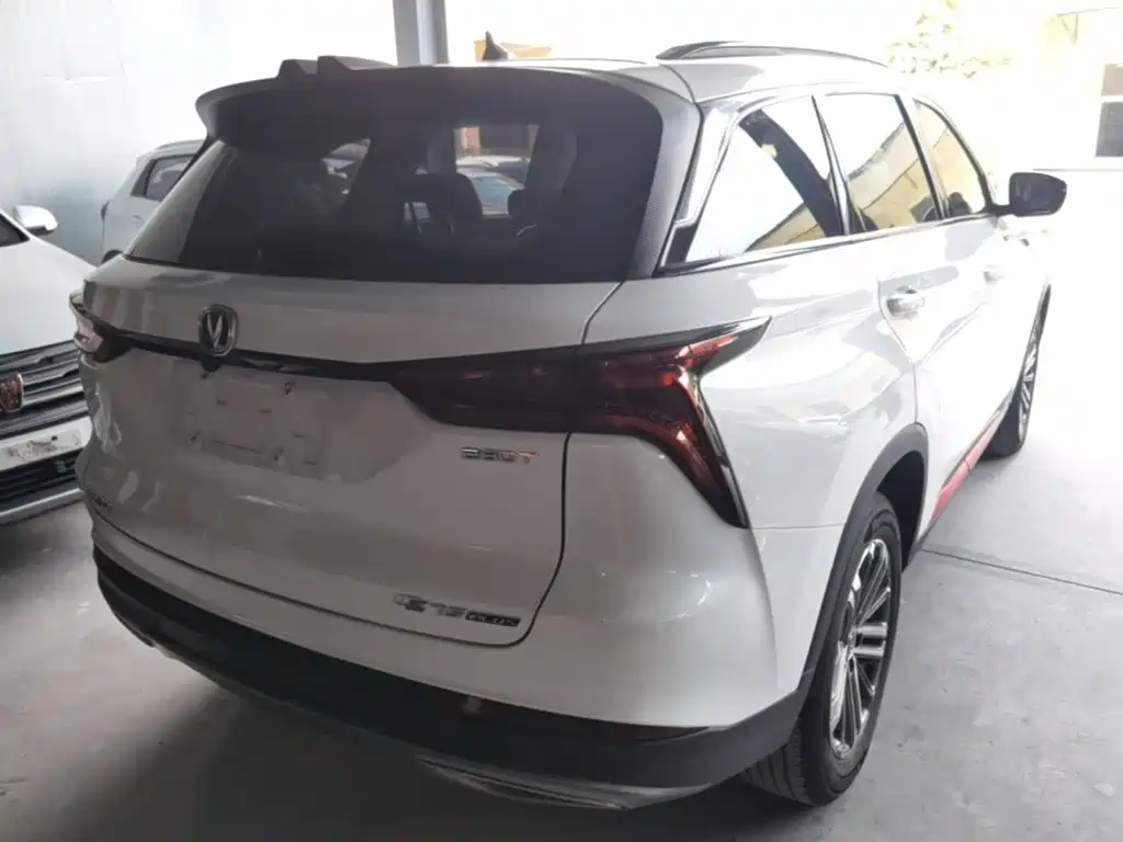 Changan CS75PLUS 2022 — фото 7