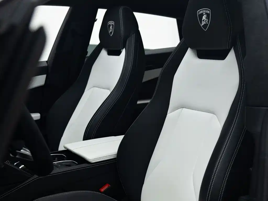 Lamborghini Urus 2021 — фото 10