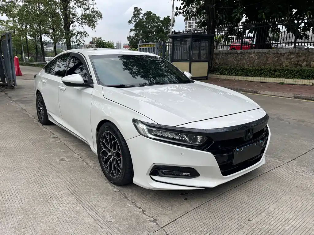 Honda Accord 2020 — фото 3
