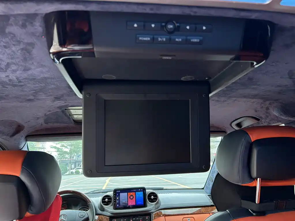 Mercedes-Benz Viano 2015 — фото 17