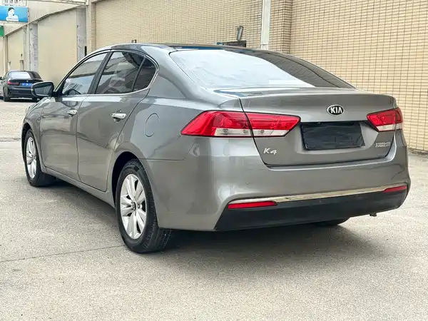Kia K4 2015