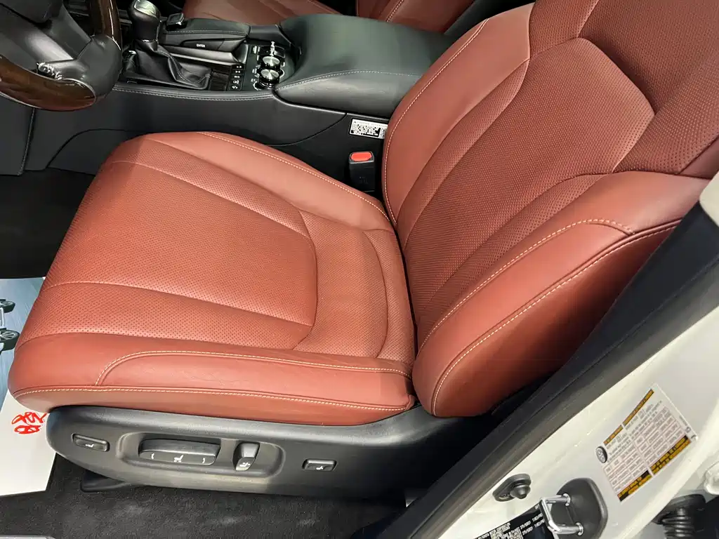 Lexus LX 2019 — фото 15