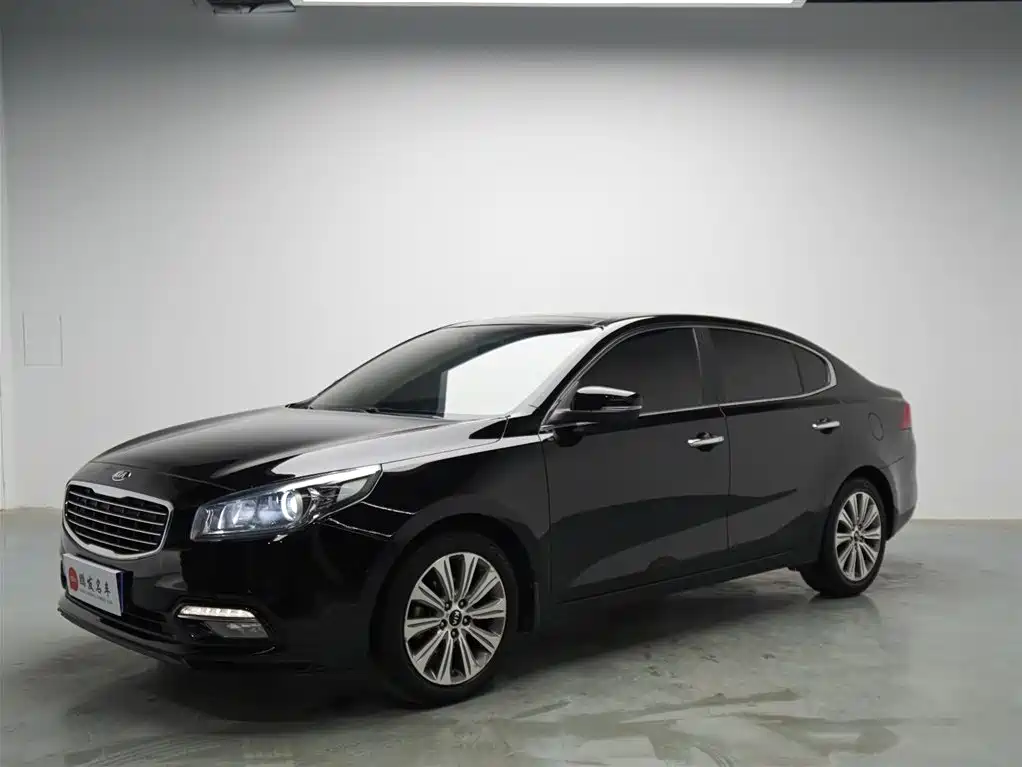 Kia K4 2015 — фото 1