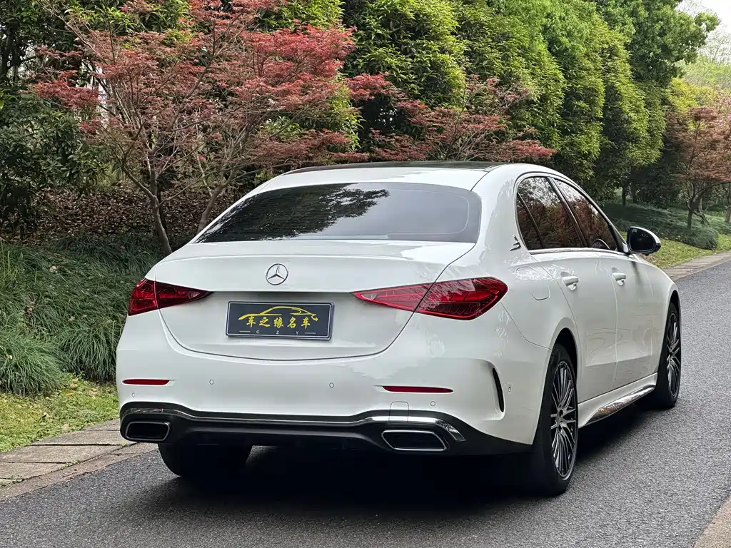 Mercedes-Benz C-Class 2023 — фото 15