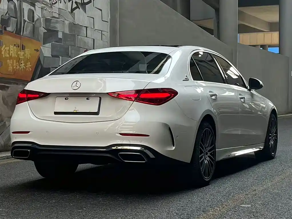 Mercedes-Benz C-Class 2023