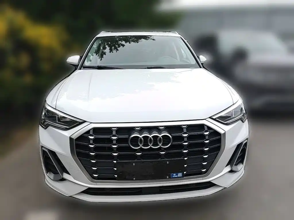 Audi Q3 2022 — фото 24