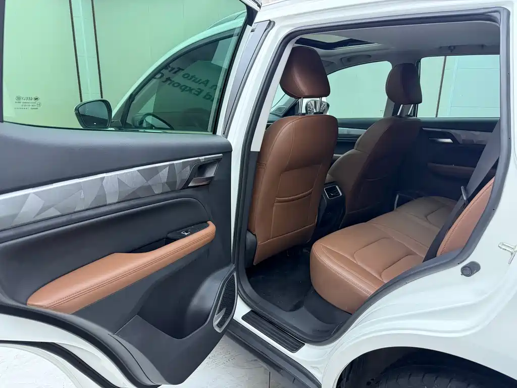 Geely Vision X6 2022 — фото 16