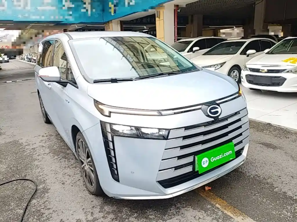GAC Motor E8 PHEV 2024 — фото 23