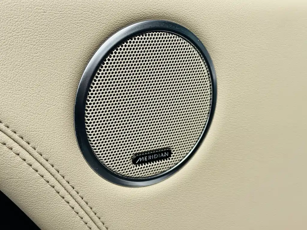 Land Rover Range Rover 2019 — фото 17
