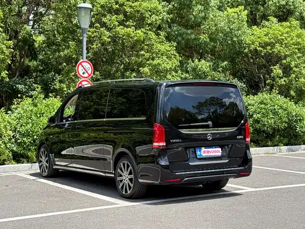 Mercedes-Benz V-Class 2021