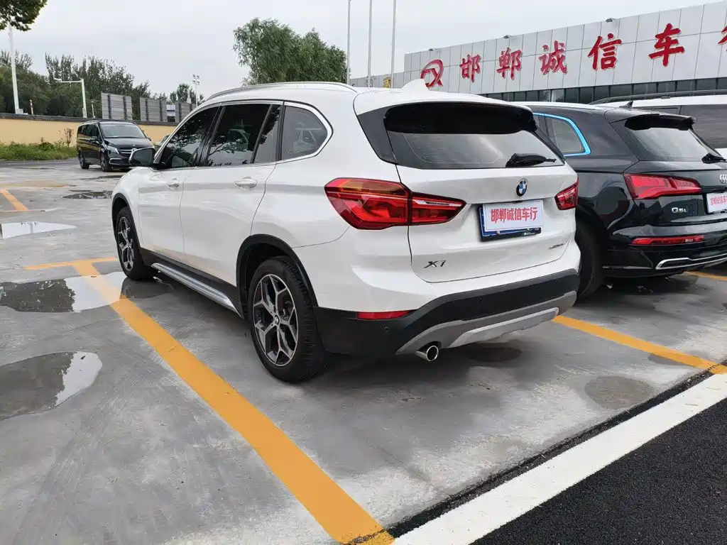 BMW X1 2019 — фото 6