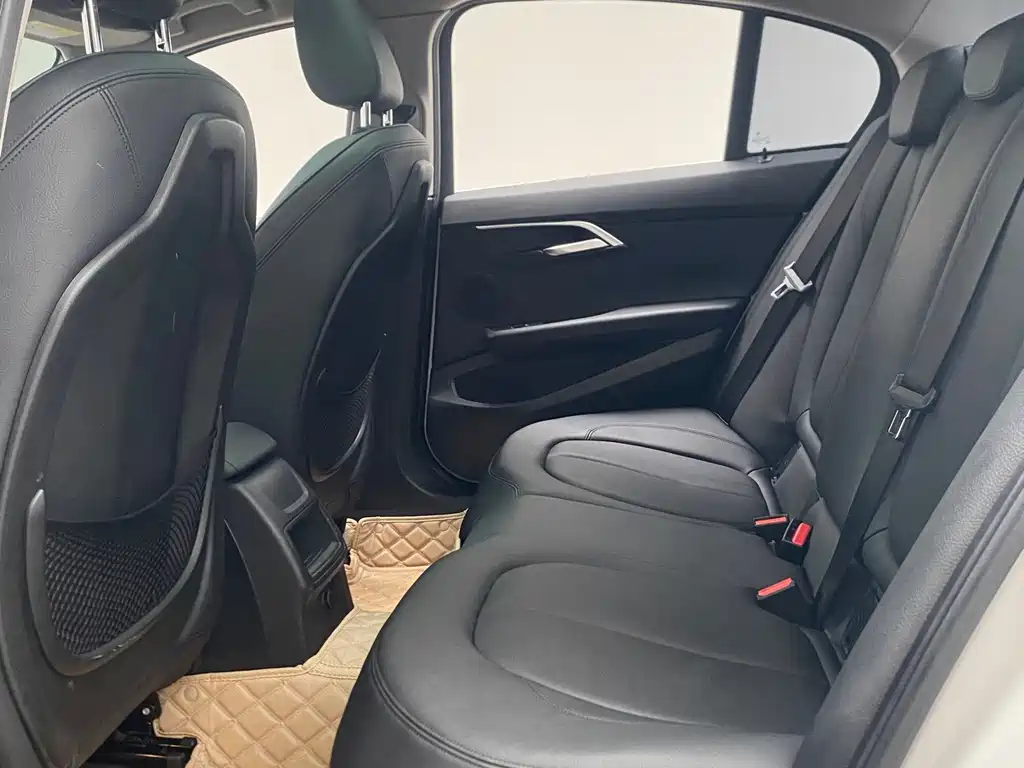 BMW 1 Series 2018