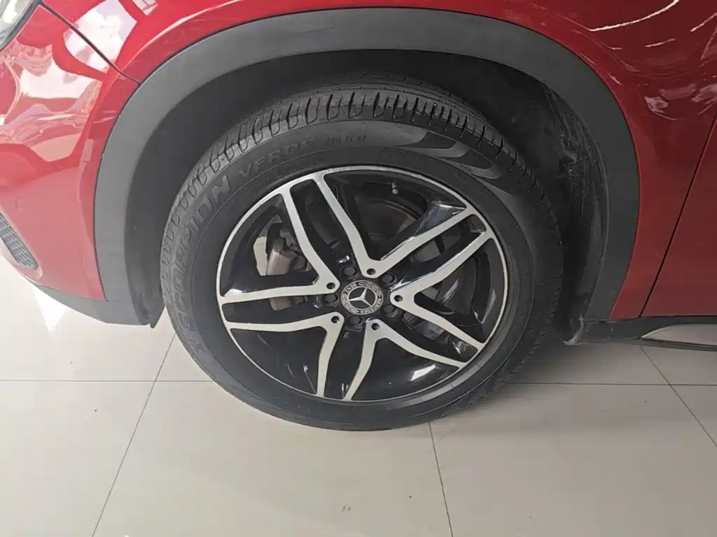 Mercedes-Benz GLA 2017 — фото 23