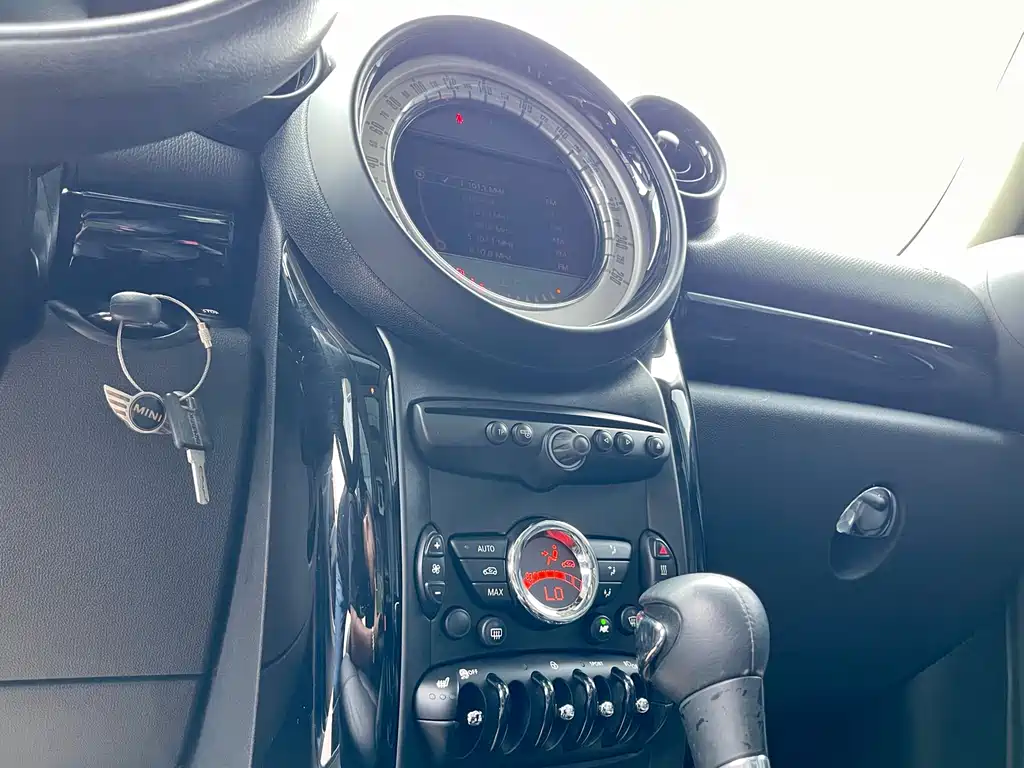 MINI Countryman 2014 — фото 15