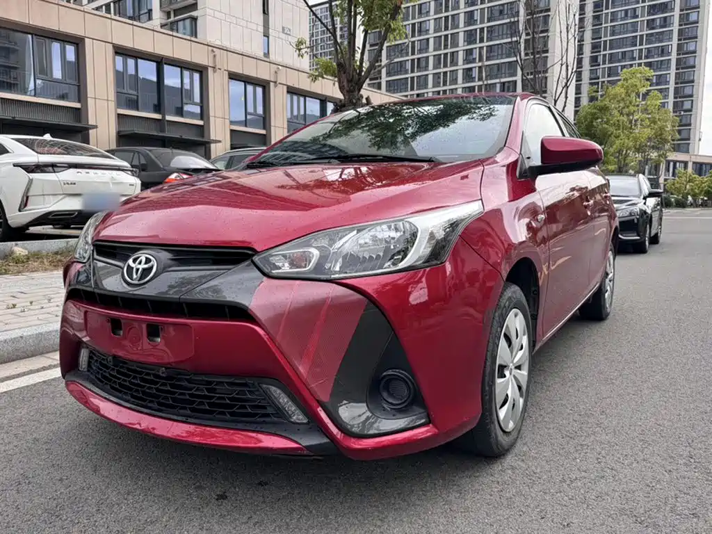 Toyota Yaris L 2019
