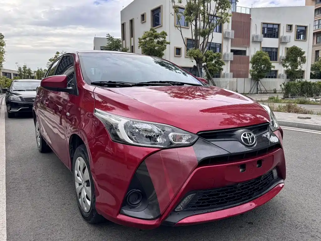 Toyota Yaris L 2019 — фото 15