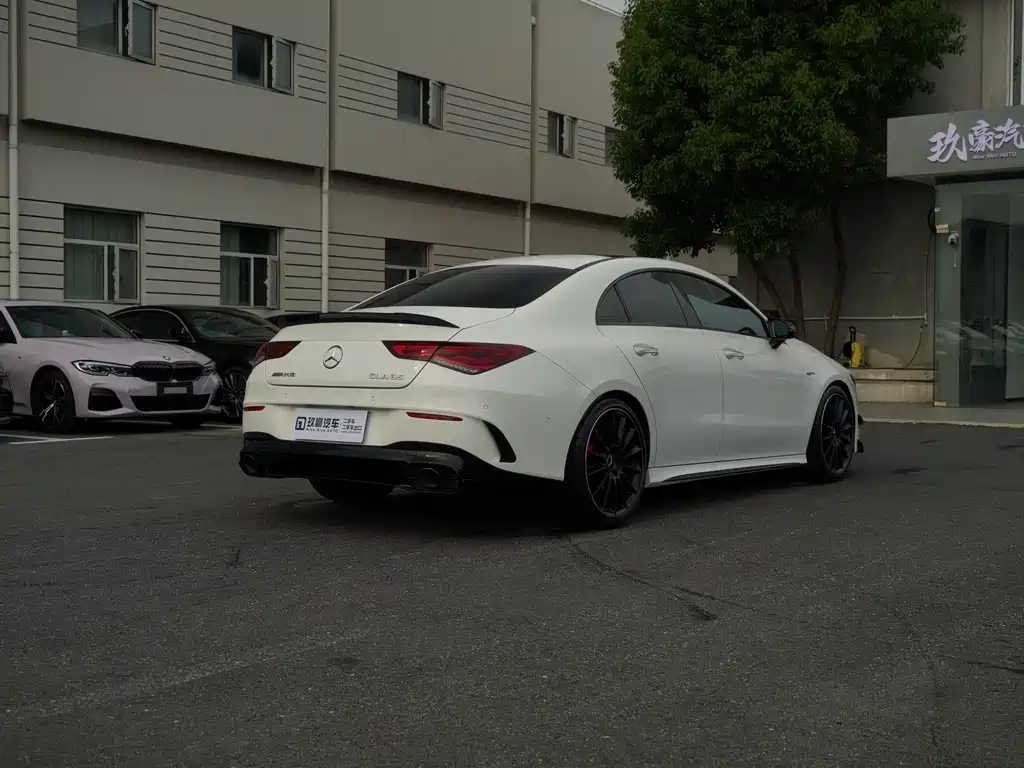 Mercedes-Benz CLA AMG 2022 — фото 6