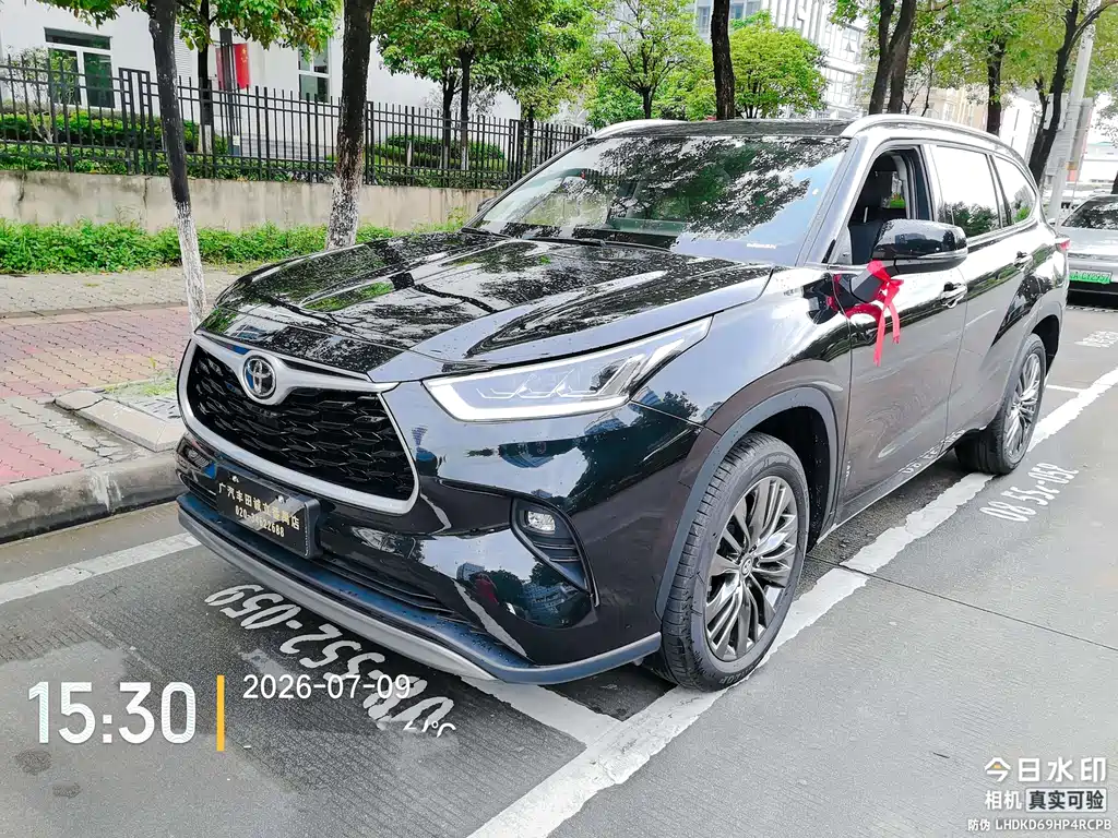 Toyota Highlander 2026