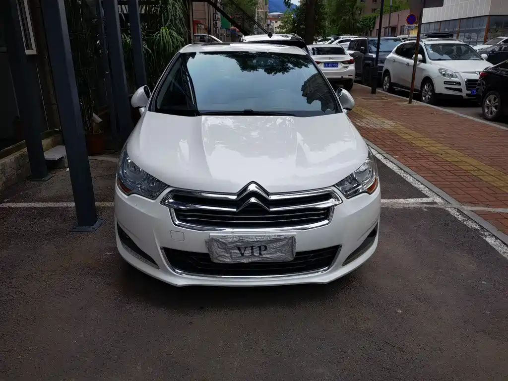 Citroen C4L 2013