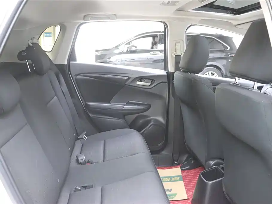 Honda Fit 2019 — фото 15