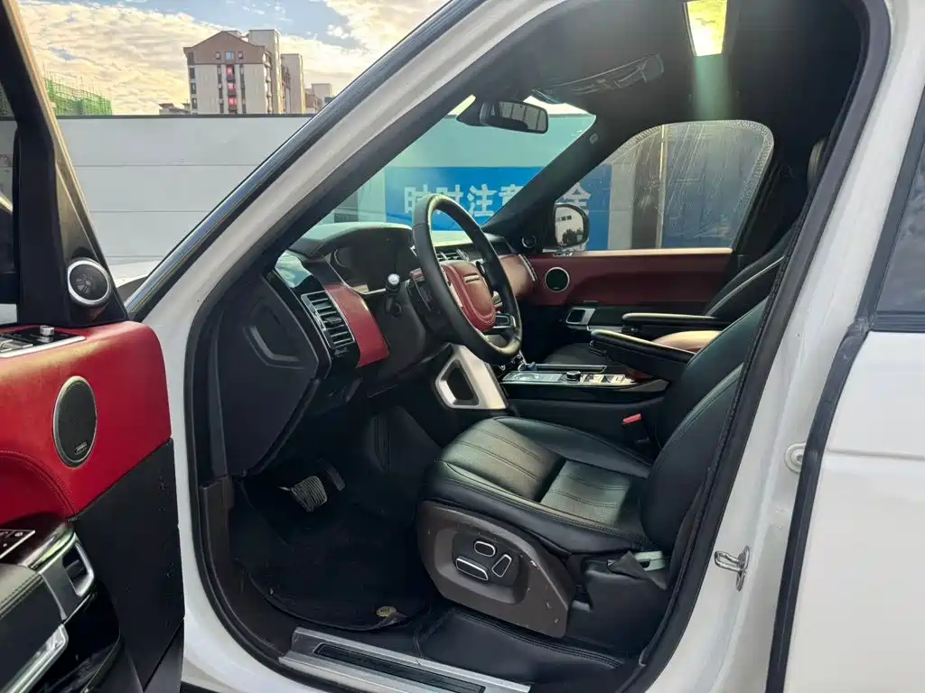 Land Rover Range Rover 2014