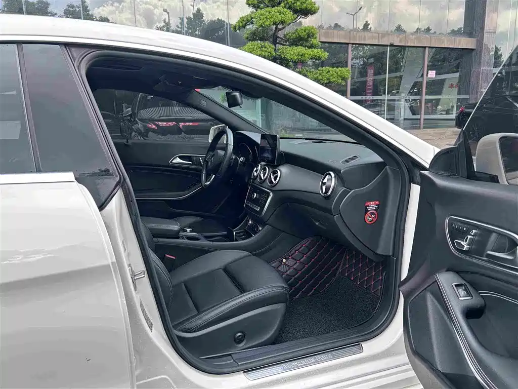 Mercedes-Benz CLA 2019 — фото 10
