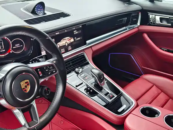 Porsche Panamera 2020