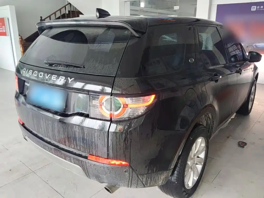 Land Rover Discovery Sport 2017 — фото 7