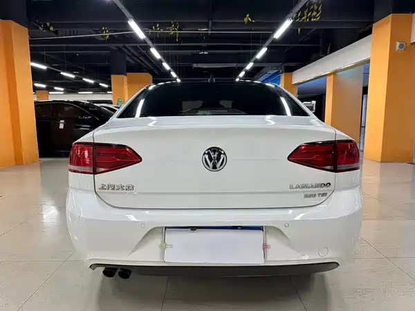 Volkswagen Lamando 2016