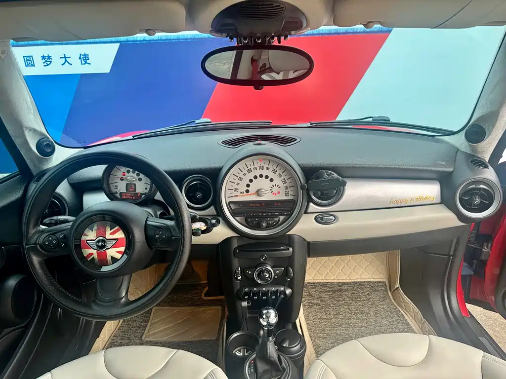 MINI Clubman 2012 — фото 15