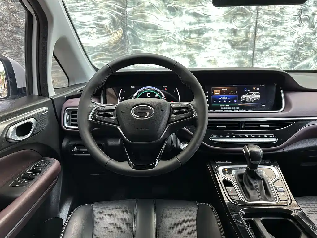 GAC Motor Trumpchi M6 2025 — фото 8