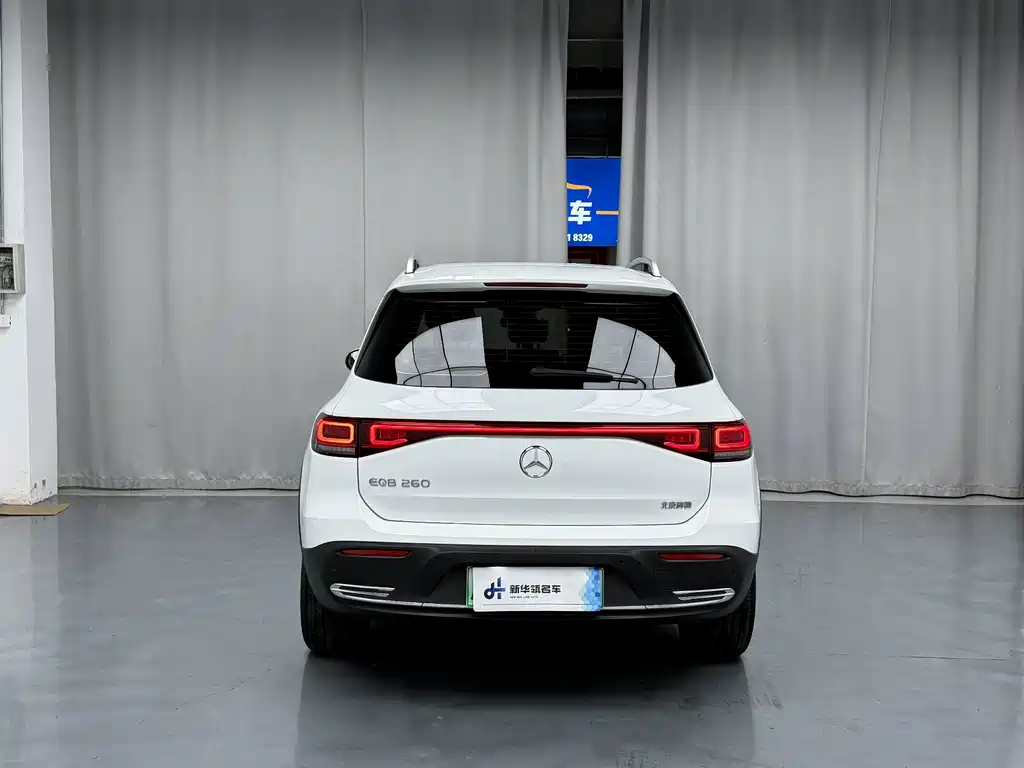 Mercedes-Benz EQB 2023 — фото 15