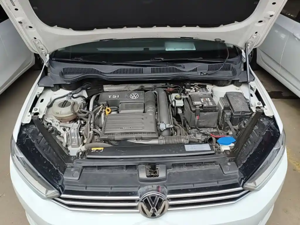 Volkswagen Golf Sportsvan 2018 — фото 20