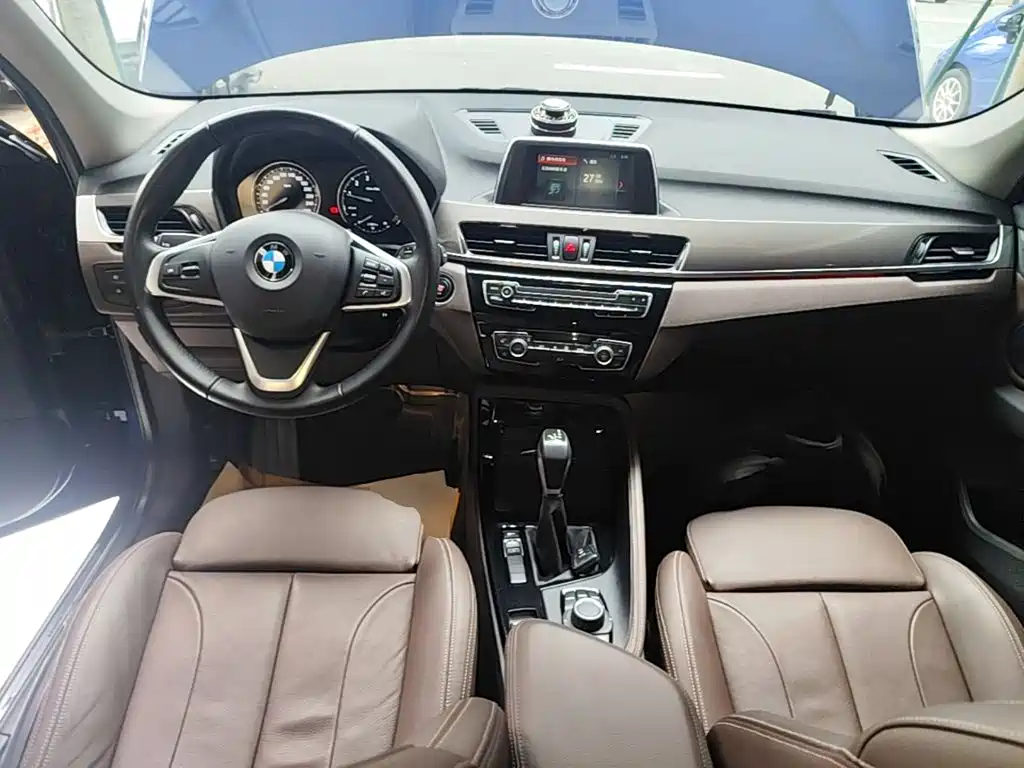 BMW X1 2019 — фото 10