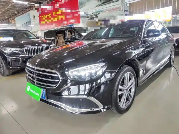 Mercedes-Benz E-Class 2023