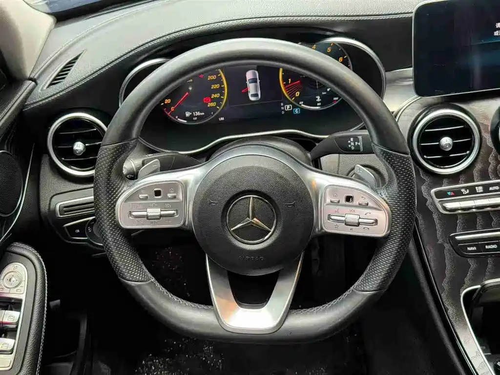 Mercedes-Benz C-Class 2020 — фото 6