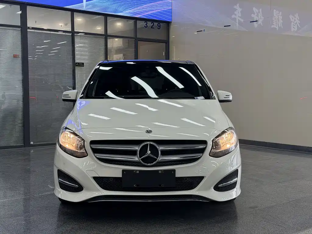 Mercedes-Benz B-Class 2019