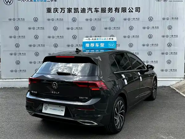 Volkswagen Golf 2022