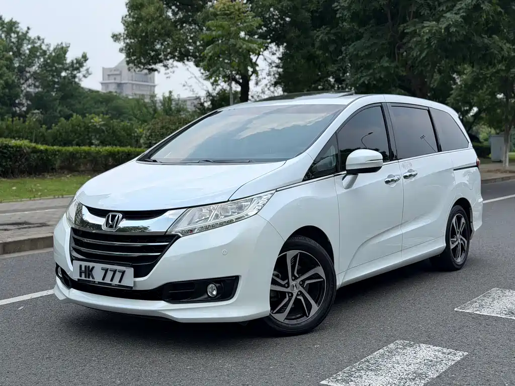 Honda Odyssey 2018 — фото 7